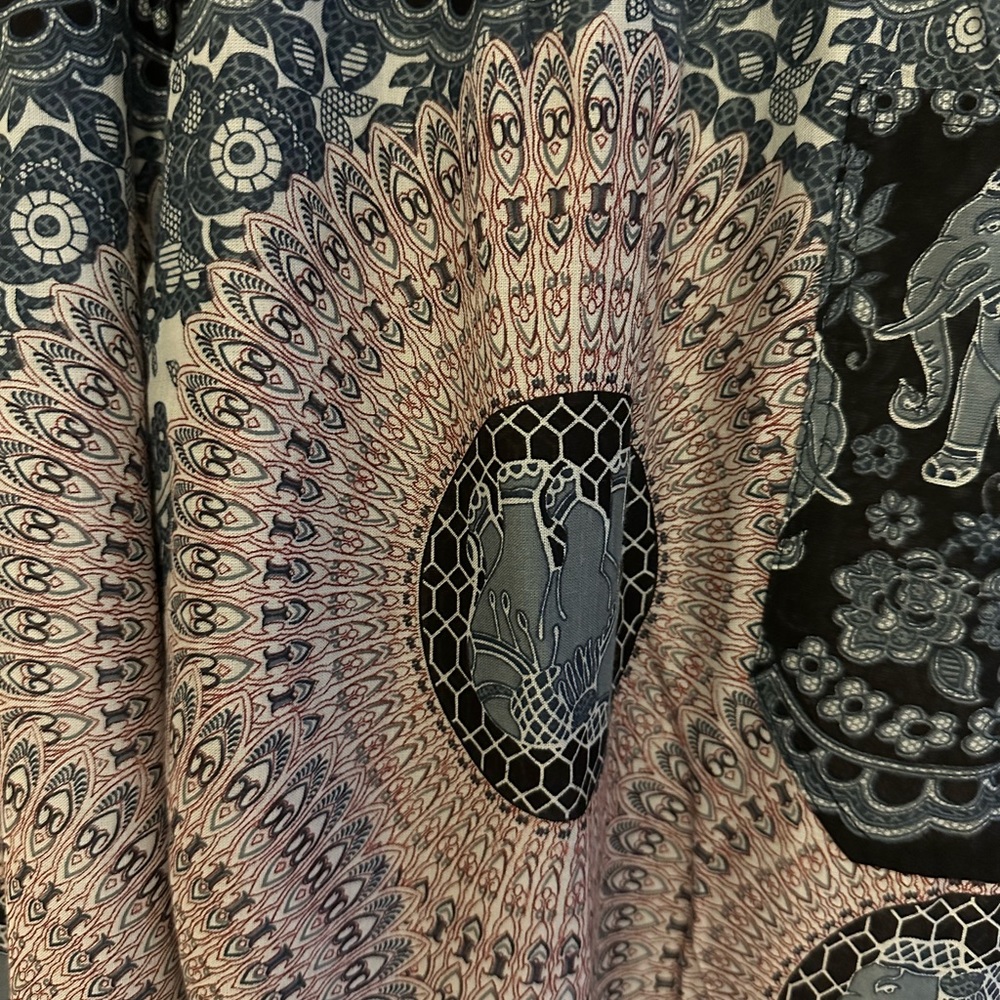 The elephant pants - Picture 4 of 8